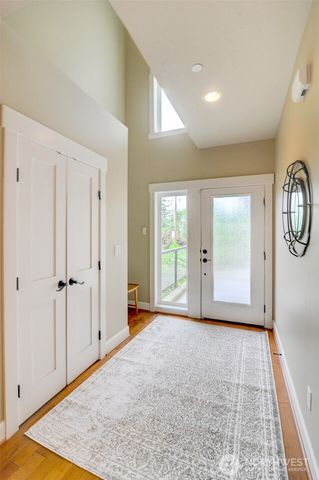 4307 166th Lane SE, Bellevue, WA 98006