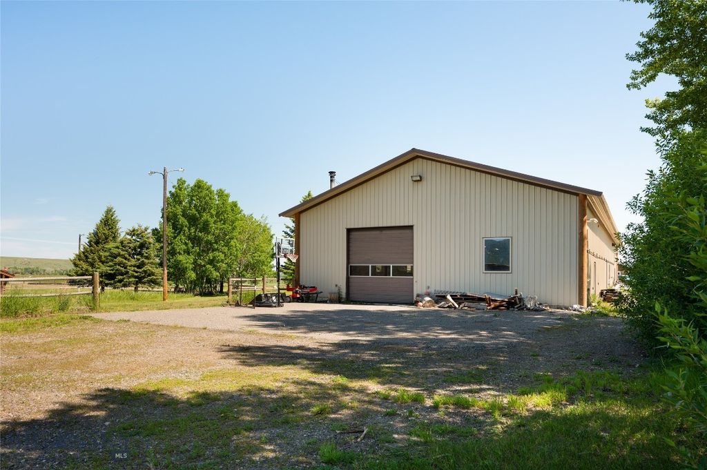 56 & 70 E Williams Road, Gallatin Gateway, MT 59730 photo 10