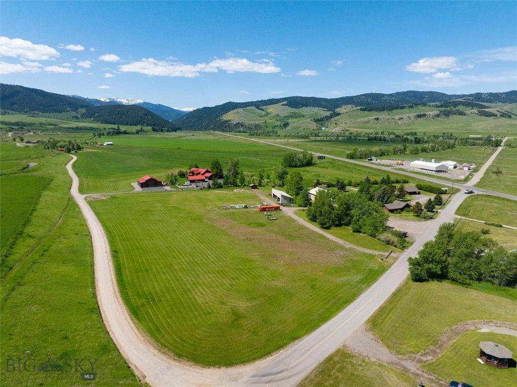 56 & 70 E Williams Road, Gallatin Gateway, MT 59730 photo 19