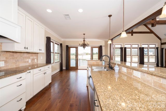 177 Reserve Drive, Mocksville, NC 27028