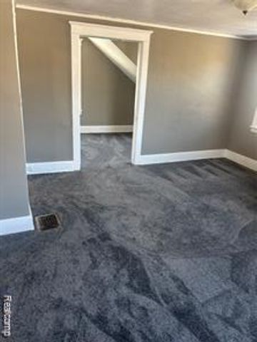 65 Portage Street, Highland Park, MI 48203