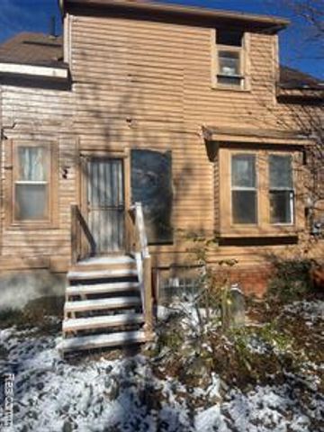 65 Portage Street, Highland Park, MI 48203