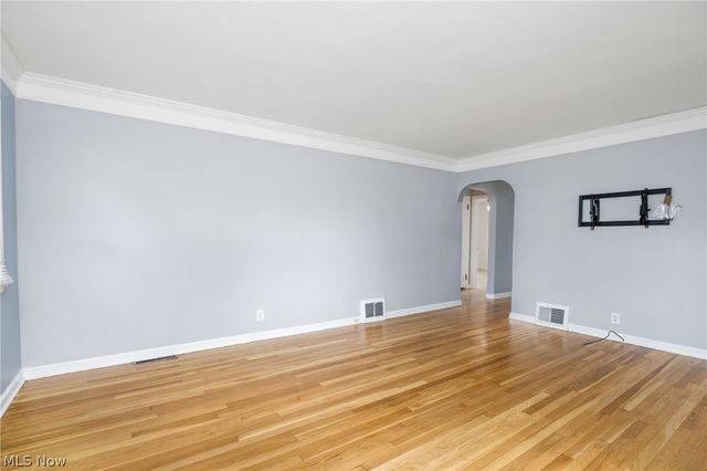 1881 Adelaide Boulevard, Akron, OH 44305