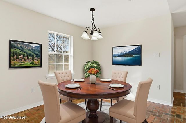 3095 Beaugez Street, D'iberville, MS 39540