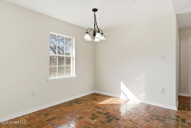 3095 Beaugez Street, D'iberville, MS 39540