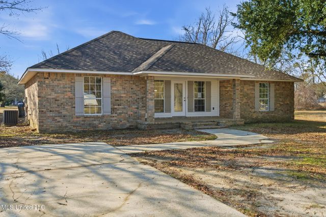 3095 Beaugez Street, D'iberville, MS 39540