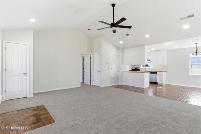 3095 Beaugez Street, D'iberville, MS 39540