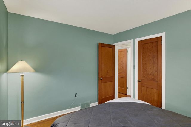 4500 CLARENDON ST, Harrisburg, PA 17109