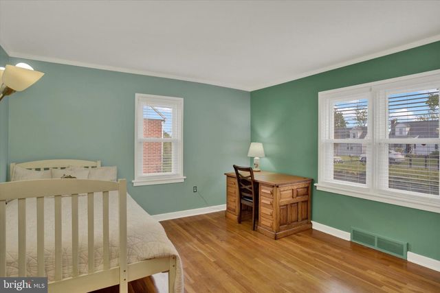 4500 CLARENDON ST, Harrisburg, PA 17109