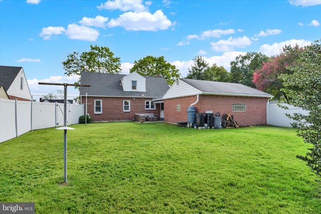 4500 CLARENDON ST, Harrisburg, PA 17109