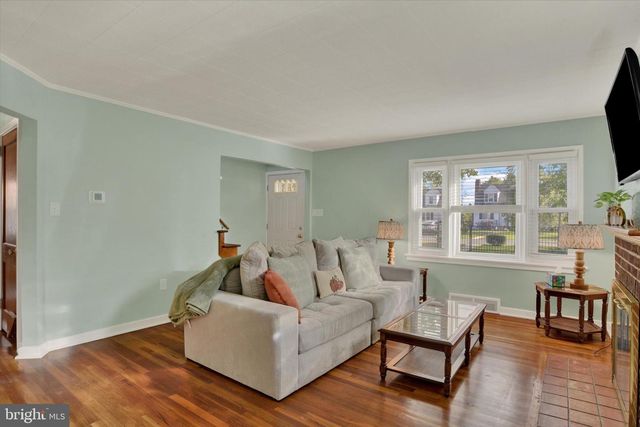 4500 CLARENDON ST, Harrisburg, PA 17109