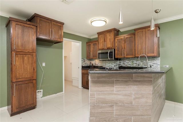 103 S 48th Lane 1, Mcallen, TX 78501