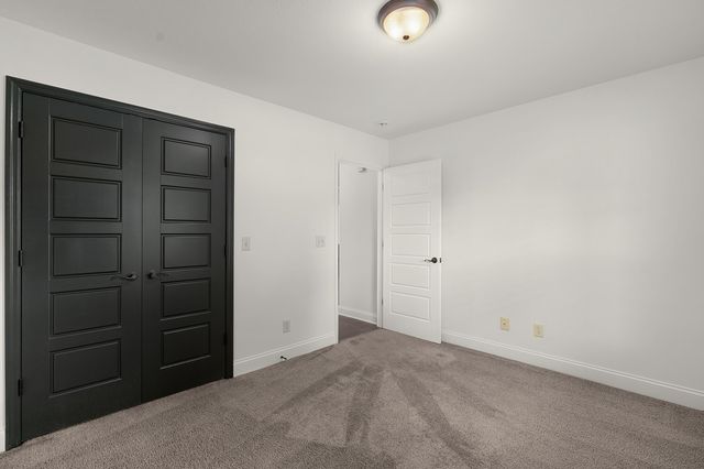 3384 Willow Lake Circle, Chattanooga, TN 37419
