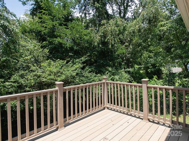 35 Sydney Lane, Asheville, NC 28806
