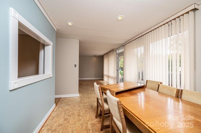 141 36th Avenue NW, Hickory, NC 28601