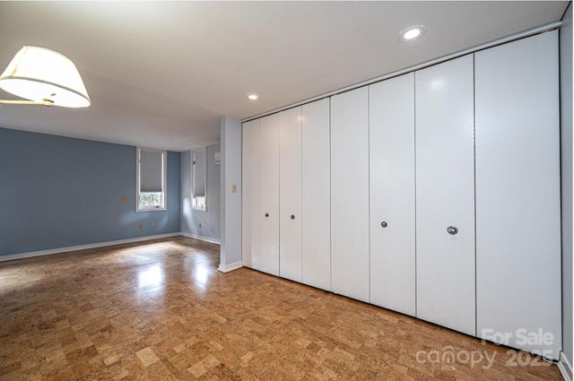 141 36th Avenue NW, Hickory, NC 28601