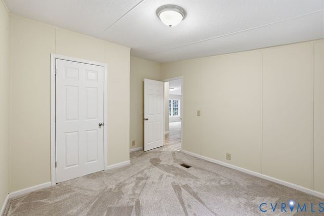 149 Pervall Dr, Cumberland, VA 23027