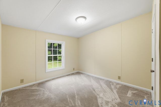 149 Pervall Dr, Cumberland, VA 23027