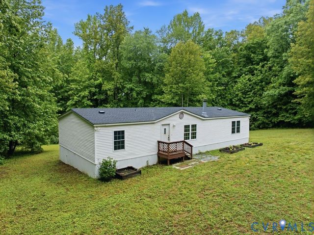 149 Pervall Dr, Cumberland, VA 23027