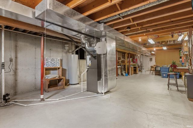 6094 Lansdown Court, South Bend, IN 46614