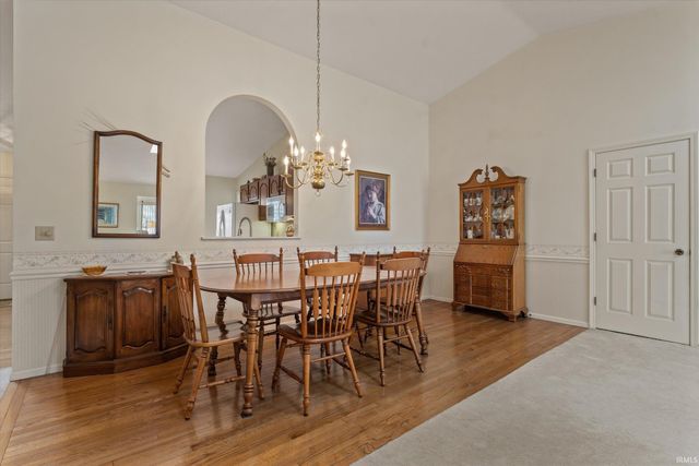 6094 Lansdown Court, South Bend, IN 46614