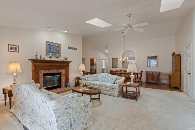 6094 Lansdown Court, South Bend, IN 46614