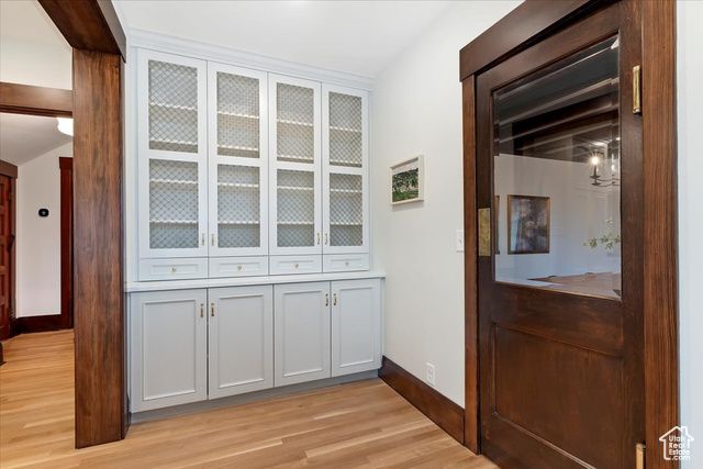 35 S HAXTON PL, Salt Lake City, UT 84102