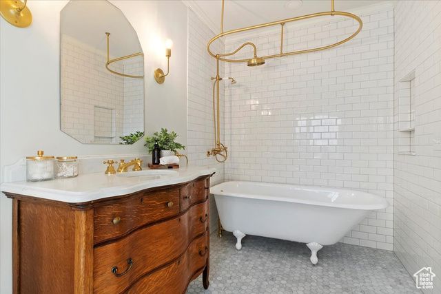 35 S HAXTON PL, Salt Lake City, UT 84102