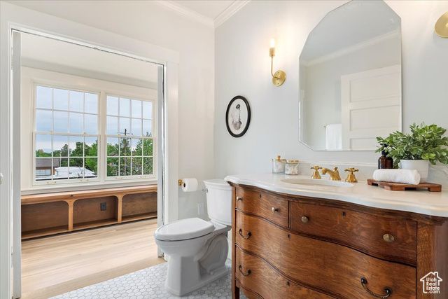 35 S HAXTON PL, Salt Lake City, UT 84102