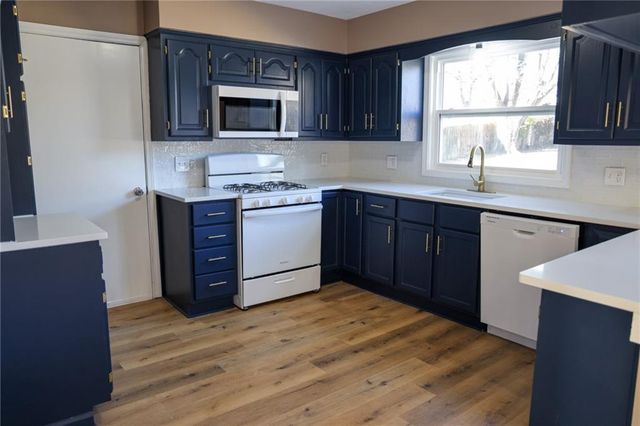 11304 E 48th Terrace, Kansas City, MO 64133