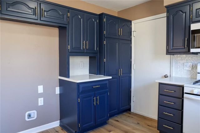 11304 E 48th Terrace, Kansas City, MO 64133