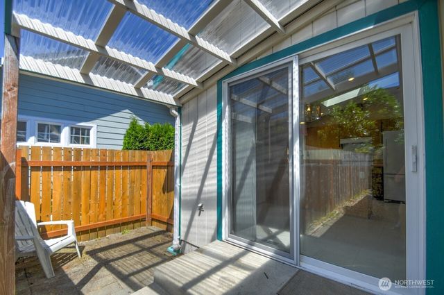 2725 27th Avenue SW, Olympia, WA 98512