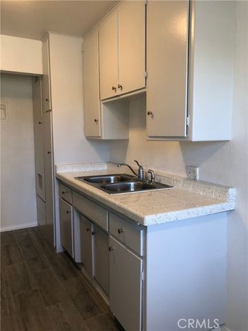 409 California Street 1, Huntington Beach, CA 92648