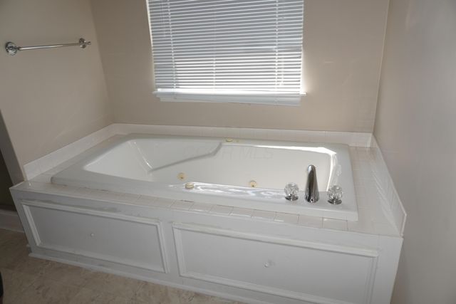 6263 Presidential, Columbus, OH 43231