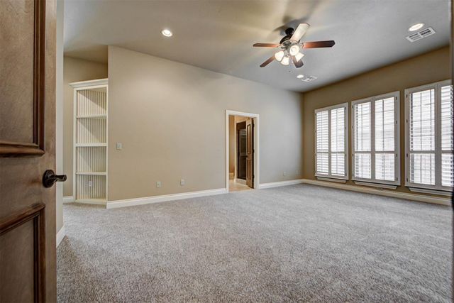 90 Olde Village Way, Edmond, OK 73013