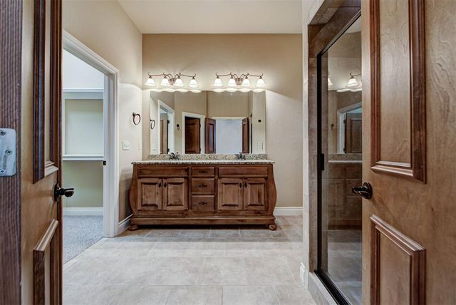 90 Olde Village Way, Edmond, OK 73013