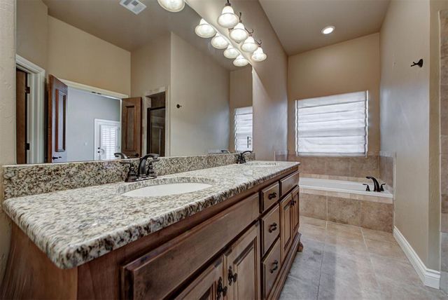 90 Olde Village Way, Edmond, OK 73013