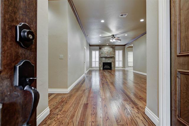90 Olde Village Way, Edmond, OK 73013