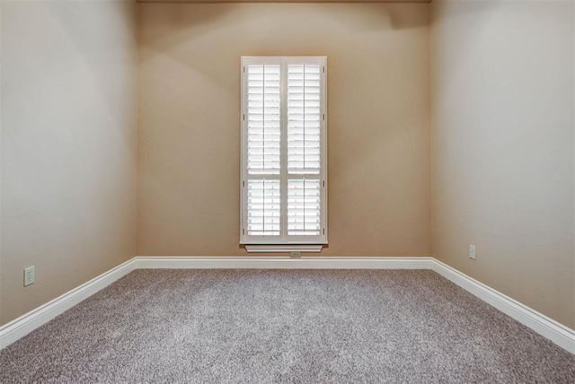 90 Olde Village Way, Edmond, OK 73013