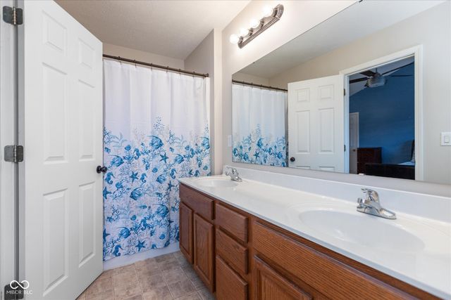 5655 Polk Drive, Noblesville, IN 46062