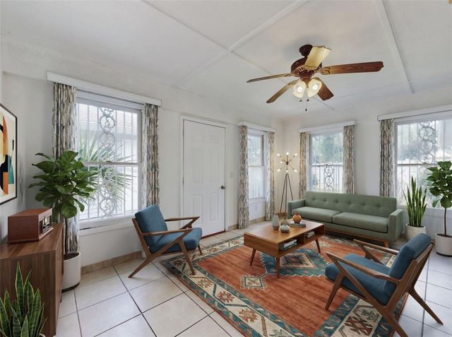 203 N DUSS STREET, New Smyrna Beach, FL 32168