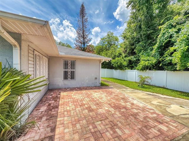 203 N DUSS STREET, New Smyrna Beach, FL 32168