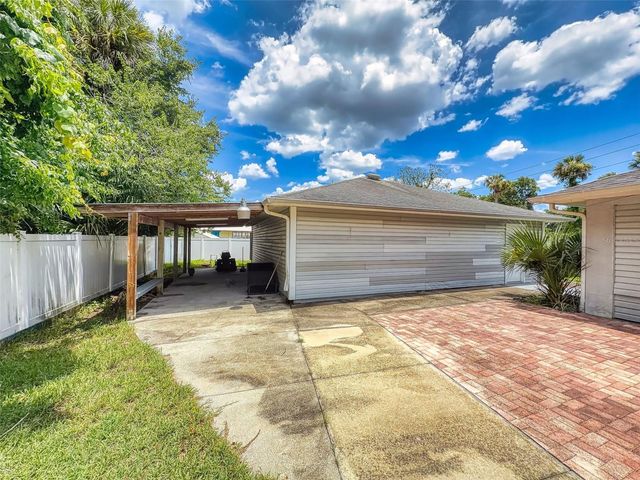 203 N DUSS STREET, New Smyrna Beach, FL 32168