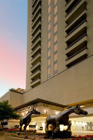 5909 Luther Lane 2301, Dallas, TX 75225