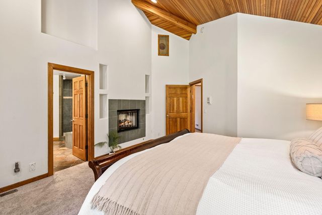 60766 Golf Village Loop, Bend, OR 97702