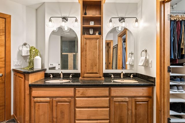 60766 Golf Village Loop, Bend, OR 97702