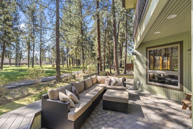 60766 Golf Village Loop, Bend, OR 97702
