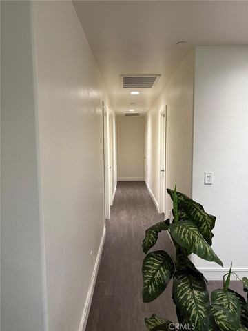 6111 Peregrine Drive, Jurupa Valley, CA 91752