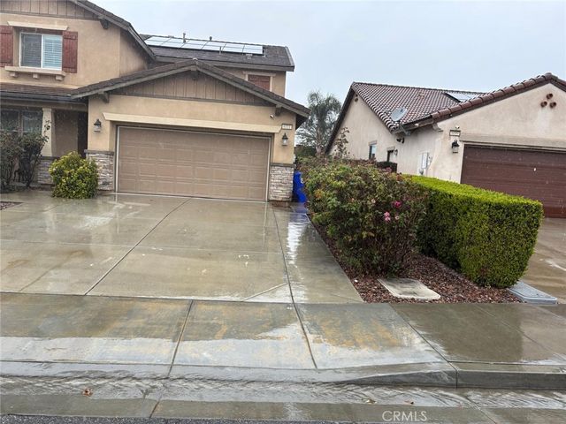 6111 Peregrine Drive, Jurupa Valley, CA 91752