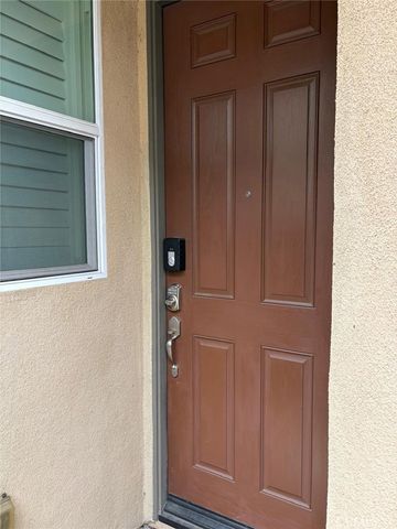 6111 Peregrine Drive, Jurupa Valley, CA 91752